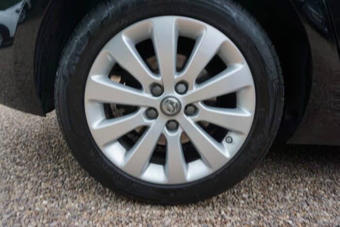 Vauxhall Zafira No Deposit 14