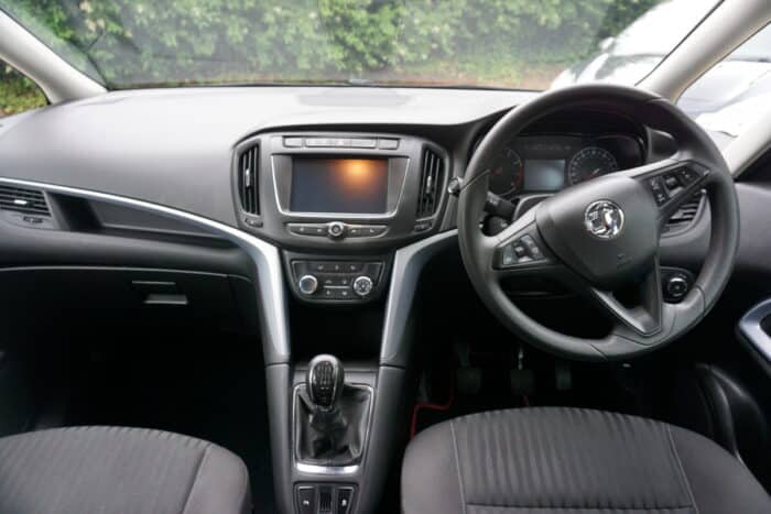 Vauxhall Zafira No Deposit 22