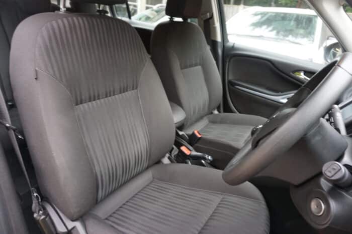 Vauxhall Zafira No Deposit 26