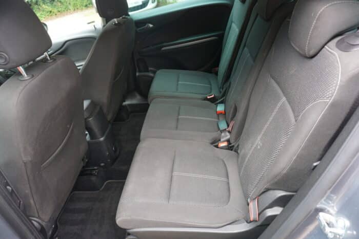 Vauxhall Zafira Tourer Guaranteed Car Finance19