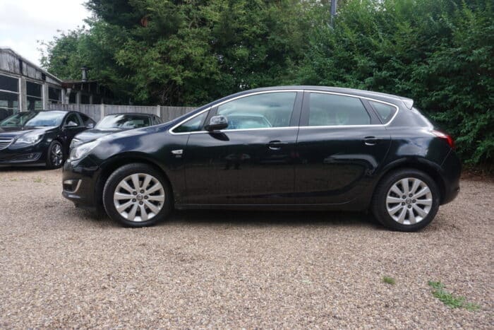 Vauxhall Astra No Deposit Finance 4
