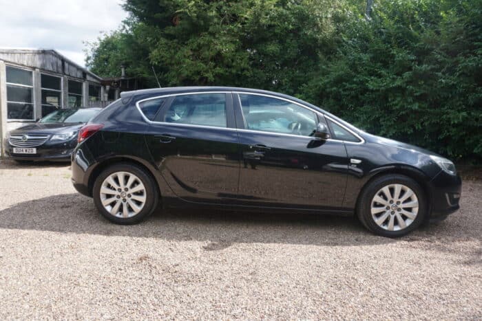 Vauxhall Astra No Deposit Finance 8