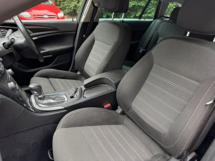 Vauxhall Insignia Tourer NO CREDIT CHECK Car Finance17