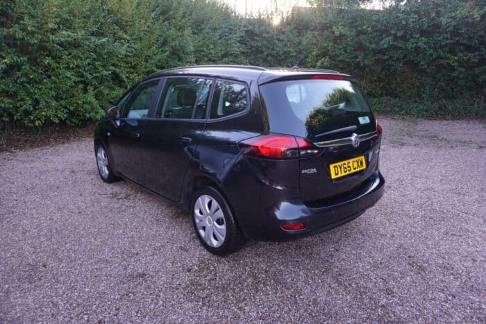 Zafira Guaranteed Car Finance 5