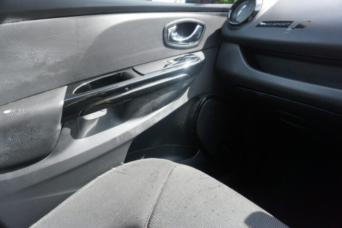 Renault Clio 18