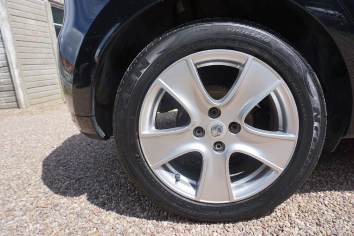 Renault Clio 28