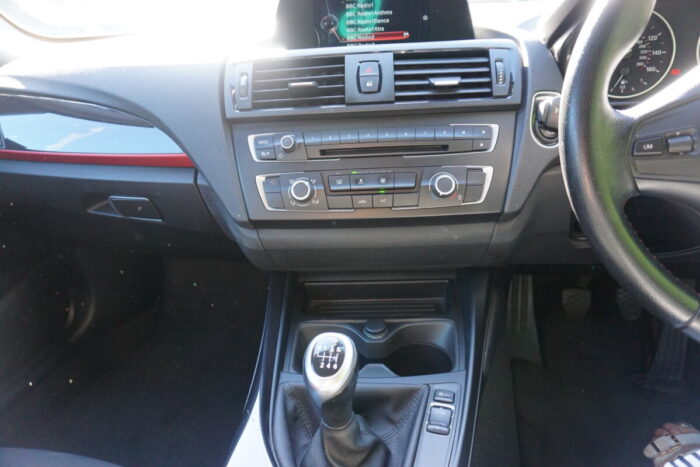 BMW 1 Series 18