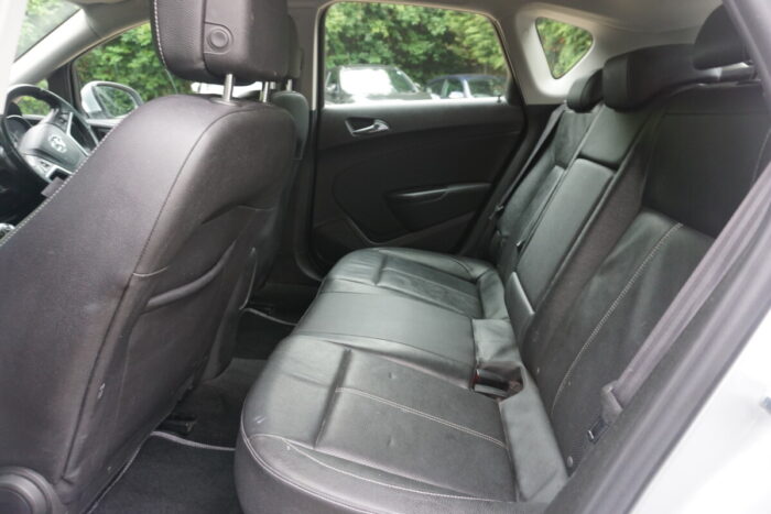 Vauxhall Astra No Deposit Finance 26