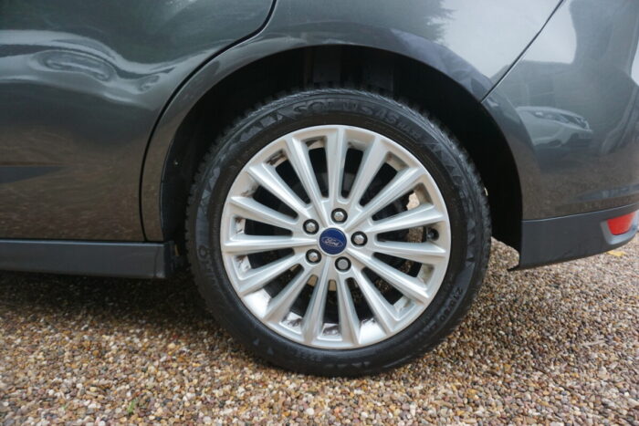 Ford Grand C-Max No Deposit Finance 13