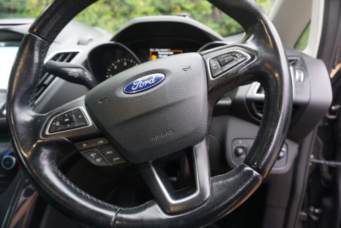 Ford Grand C-Max No Deposit Finance 9