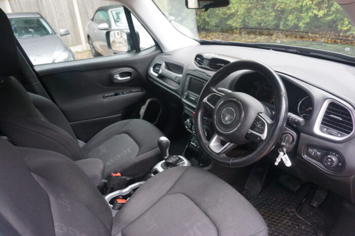Jeep Renegade 1.4 Longitude Automatic Black 2016 - photo 24