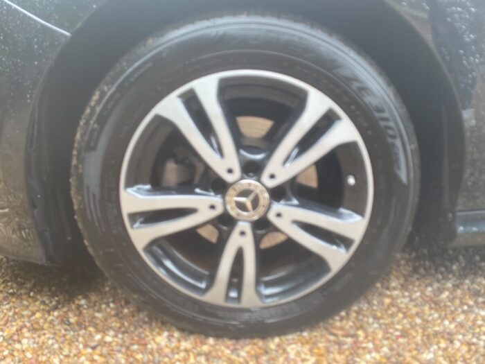 Mercedes A Class 1.5 SE Automatic Black 2017 - photo 14