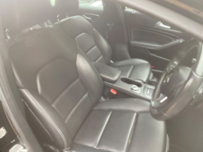 Mercedes A Class 1.5 SE Automatic Black 2017 - photo 23