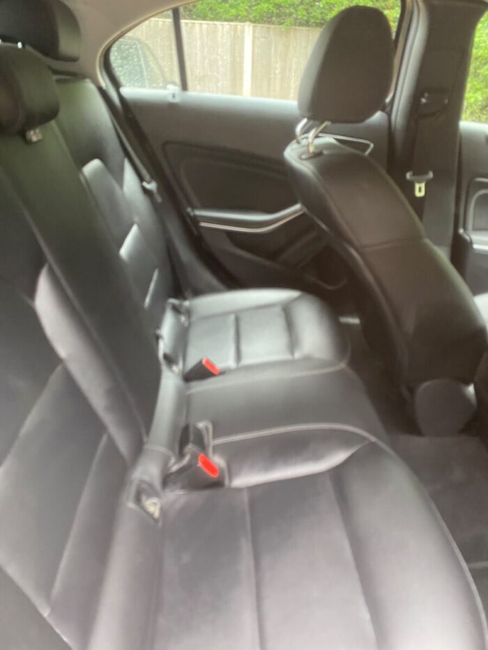 Mercedes A Class 1.5 SE Automatic Black 2017 - photo 26