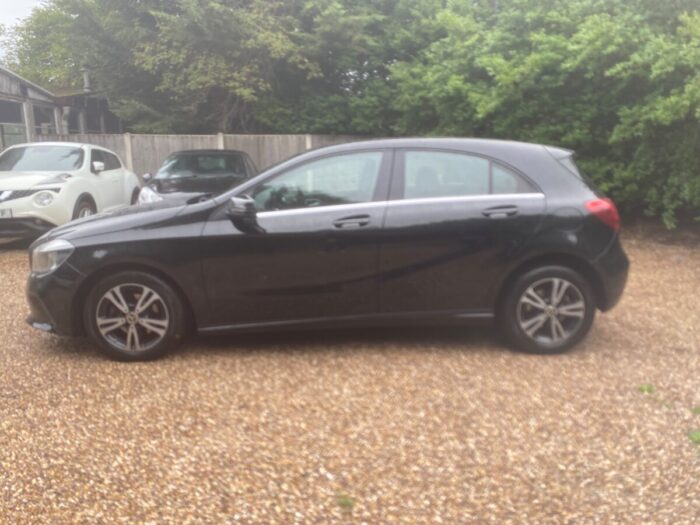 Mercedes A Class 1.5 SE Automatic Black 2017 - photo 4