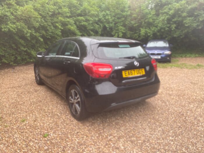 Mercedes A Class 1.5 SE Automatic Black 2017 - photo 5