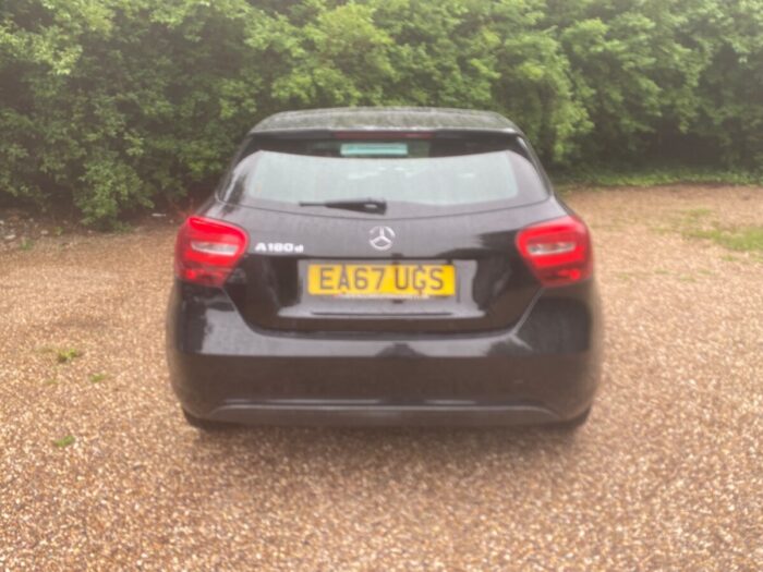 Mercedes A Class 1.5 SE Automatic Black 2017 - photo 6